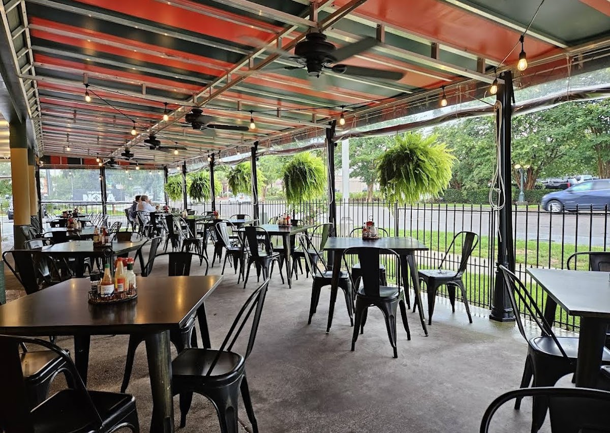 Restaurant Nola